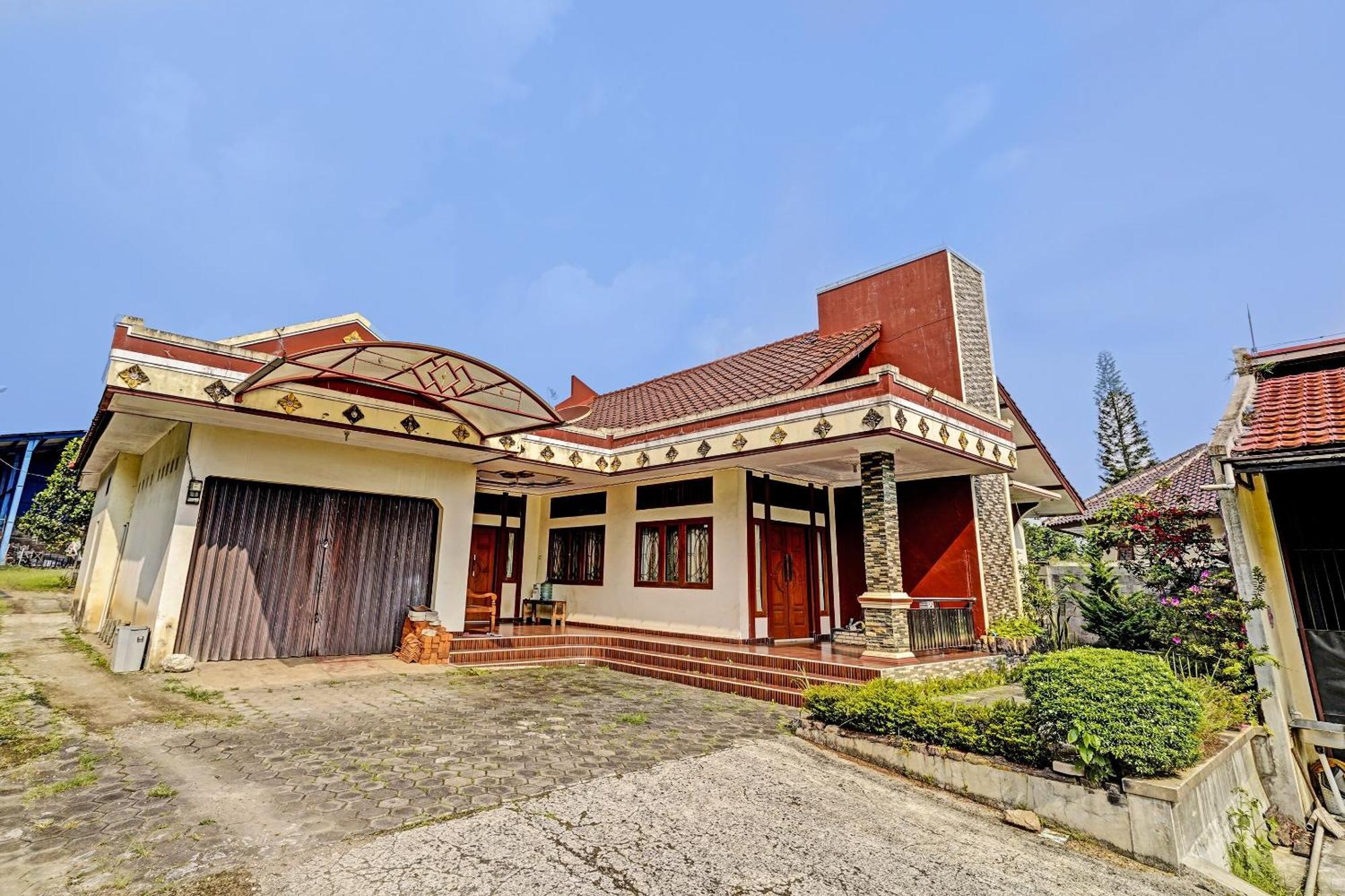Oyo Life 91469 Pondok Pelita Лембанг Екстер'єр фото